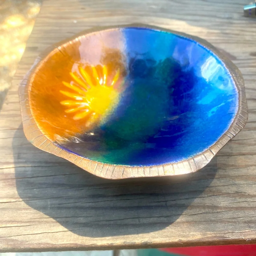 Mid Century Modern Enamel Over Copper Sunset Footed Trinket Dish - Picture 2 of 9